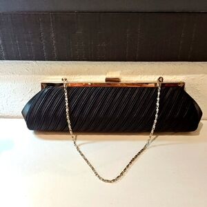 Elegant Black Clutch with Removable Gold Chain
